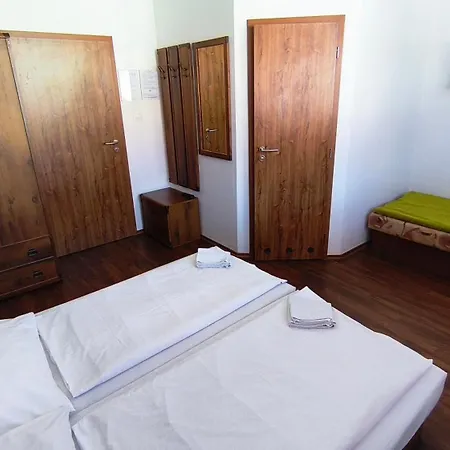 Vinarsky Dvorek Gasthof 3*